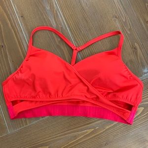 Victoria’s Secret Pink Sport bra L red